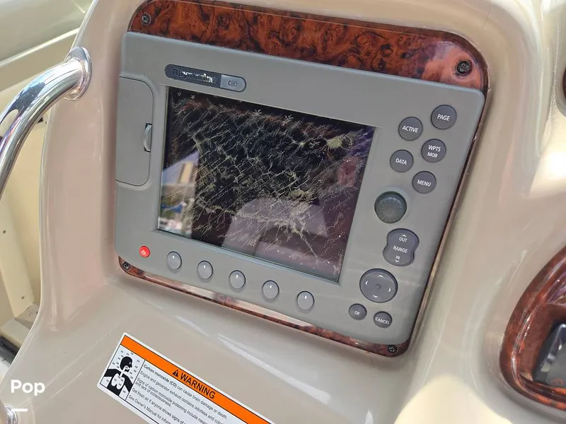 Slide: The Image of Sea Ray 320 Sundancer 2006 - 15581099