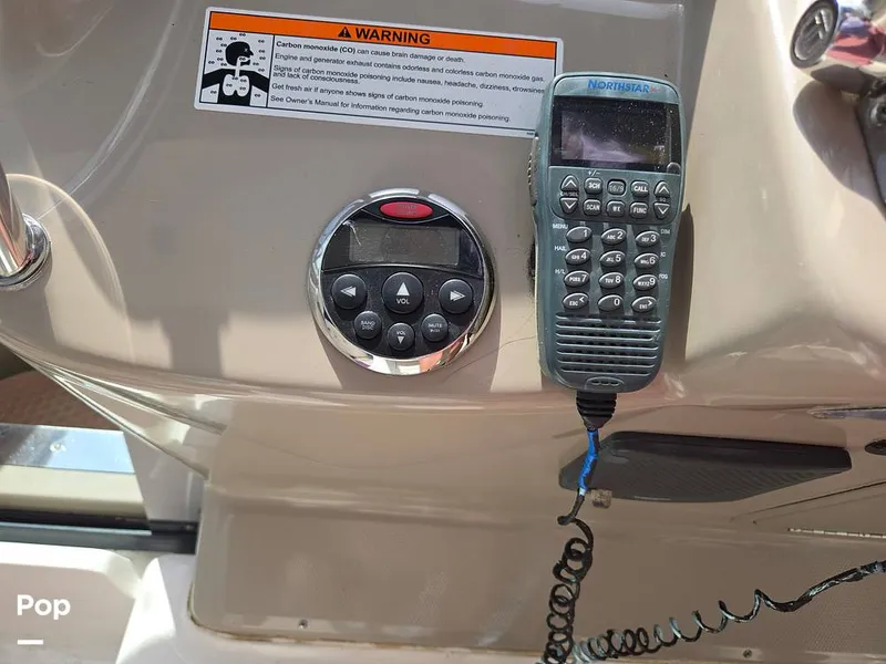 Slide: The Image of Sea Ray 320 Sundancer 2006 - 15581104