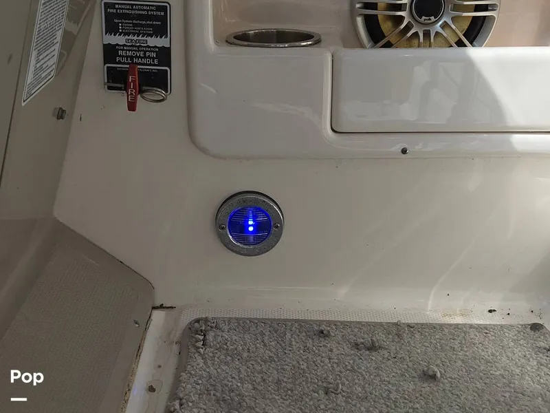 Slide: The Image of Sea Ray 320 Sundancer 2006 - 15581107