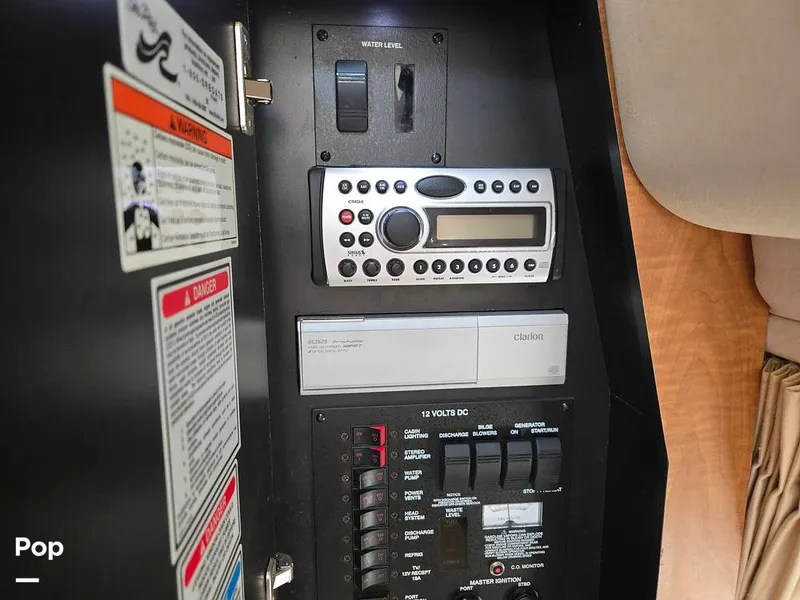 Slide: The Image of Sea Ray 320 Sundancer 2006 - 15581185