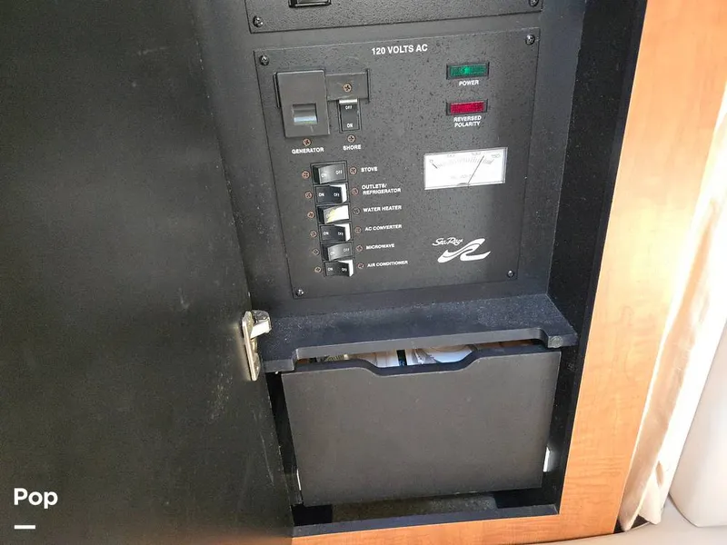 Slide: The Image of Sea Ray 320 Sundancer 2006 - 15581187