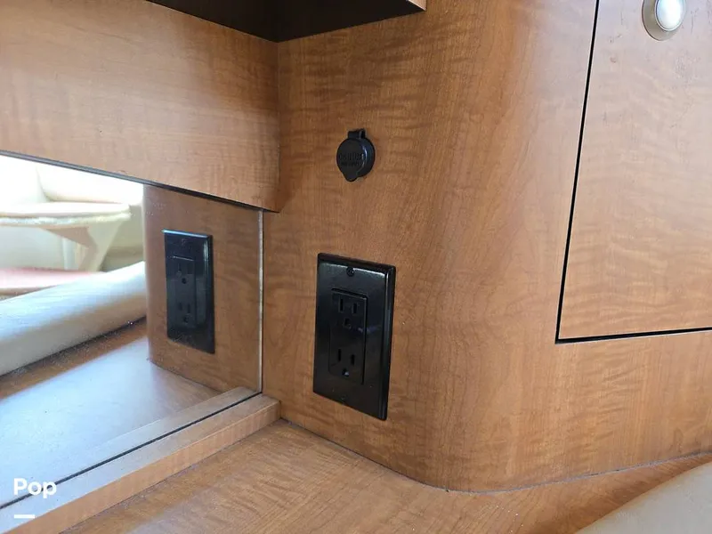 Slide: The Image of Sea Ray 320 Sundancer 2006 - 15581192