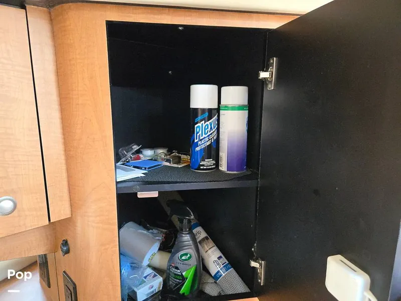 Slide: The Image of Sea Ray 320 Sundancer 2006 - 15581193