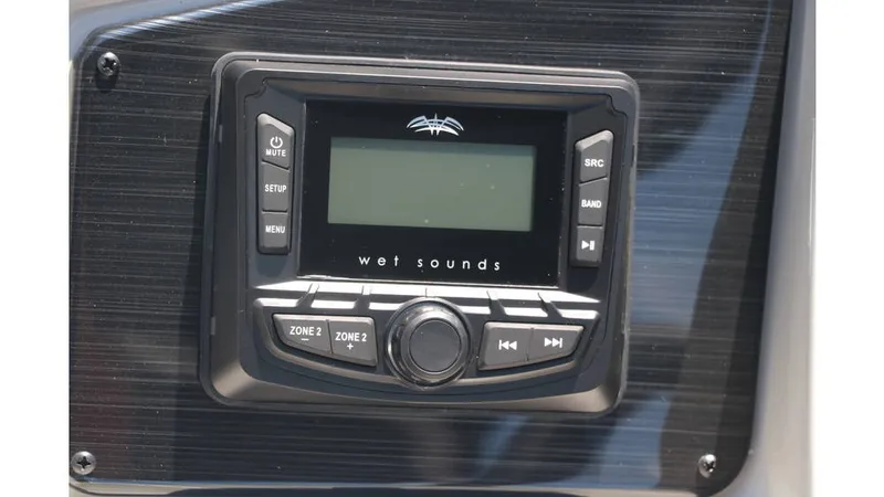 Slide: The Image of Sylvan Mirage 820 CLZ DH 2025 - 30