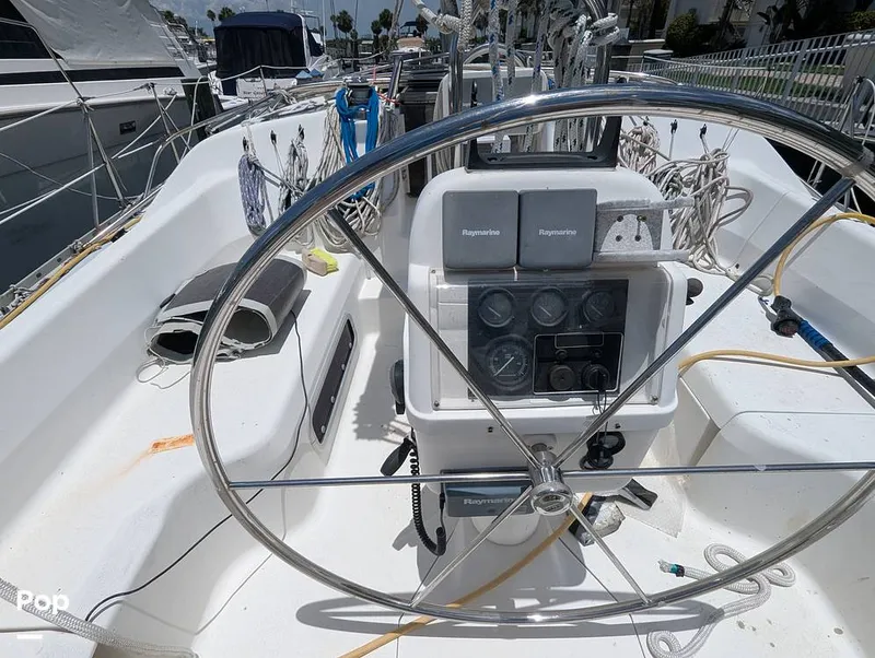 Slide: The Image of Hunter 40.5 Legend 1996 - 15556814