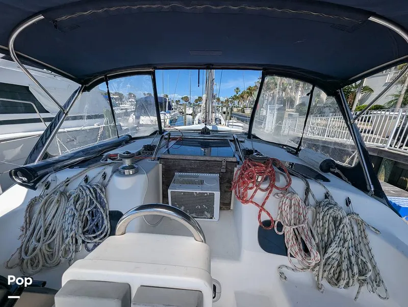 Slide: The Image of Hunter 40.5 Legend 1996 - 16273255