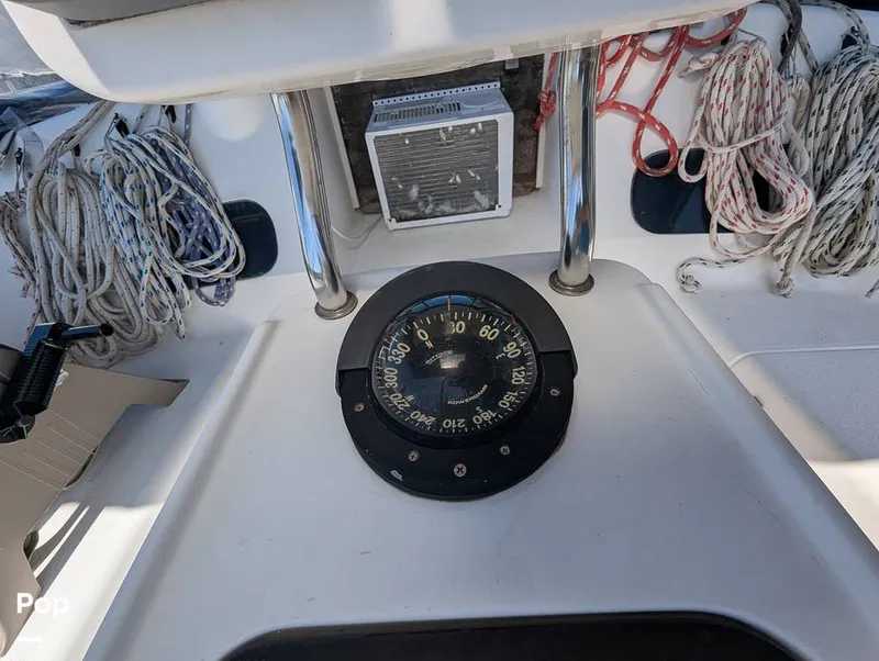 Slide: The Image of Hunter 40.5 Legend 1996 - 16273258