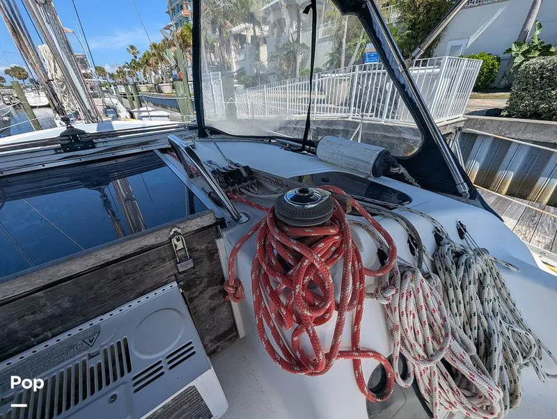 Slide: The Image of Hunter 40.5 Legend 1996 - 16273263