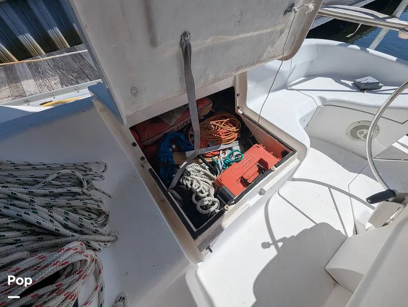 Slide: The Image of Hunter 40.5 Legend 1996 - 16273267