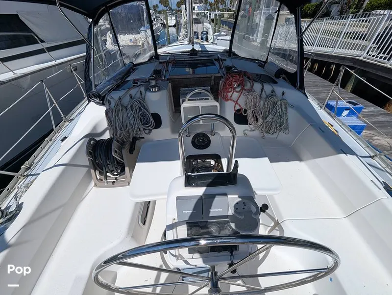 Slide: The Image of Hunter 40.5 Legend 1996 - 16273270