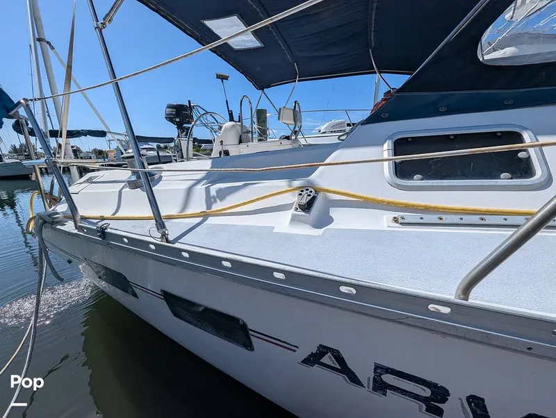 Slide: The Image of Hunter 40.5 Legend 1996 - 16273275