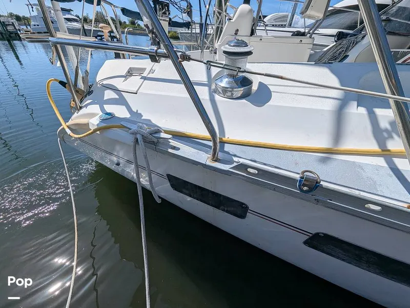 Slide: The Image of Hunter 40.5 Legend 1996 - 16273276