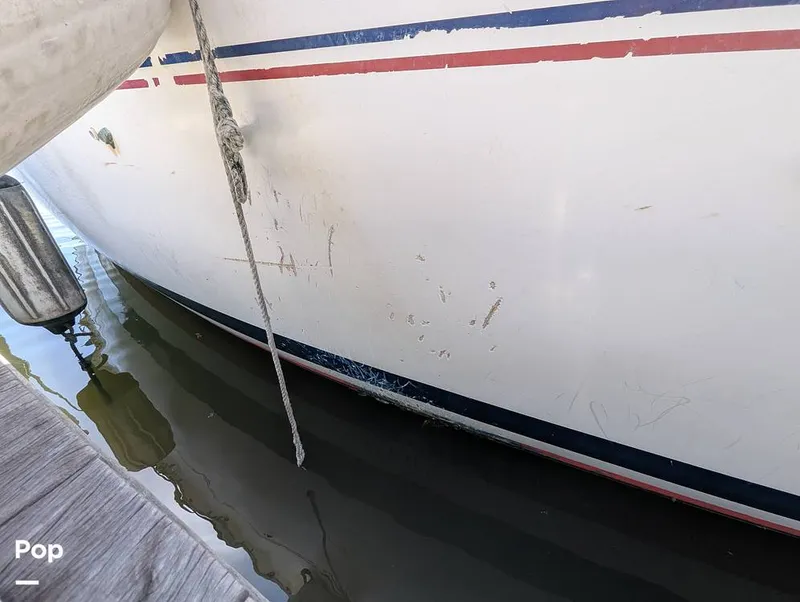 Slide: The Image of Hunter 40.5 Legend 1996 - 16273279