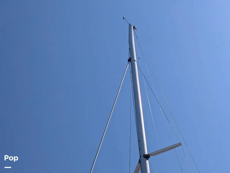 Slide: The Image of Hunter 40.5 Legend 1996 - 16273286