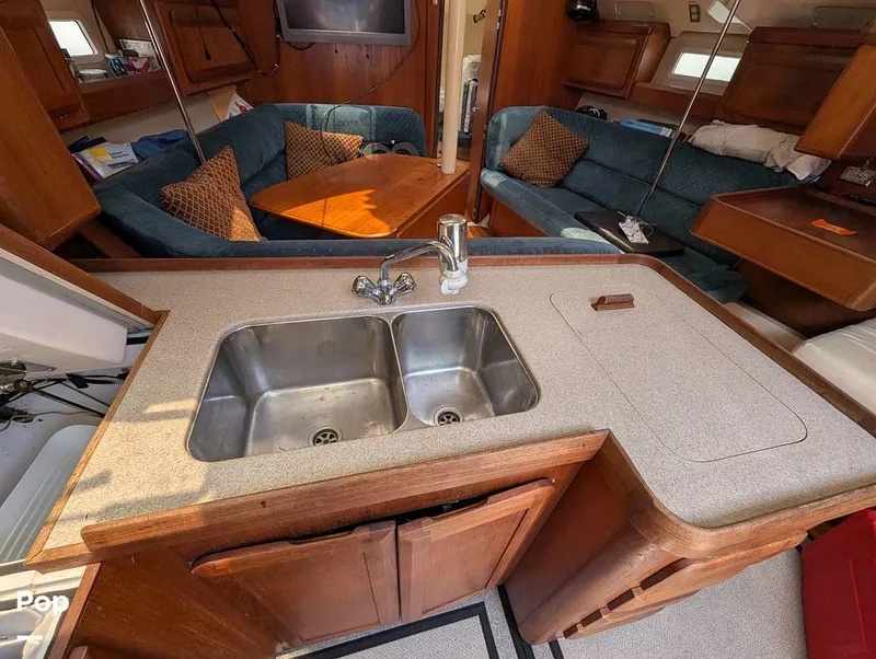 Slide: The Image of Hunter 40.5 Legend 1996 - 15556728