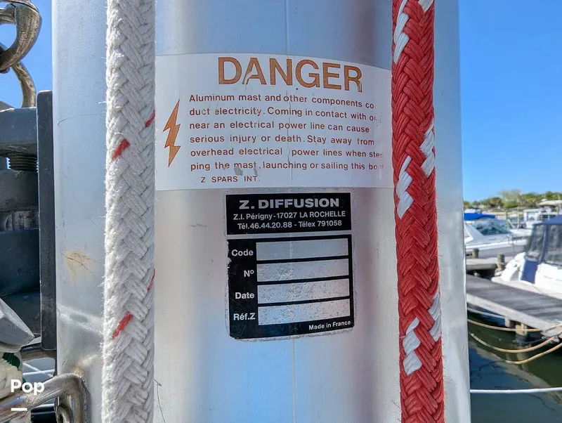 Slide: The Image of Hunter 40.5 Legend 1996 - 16273297