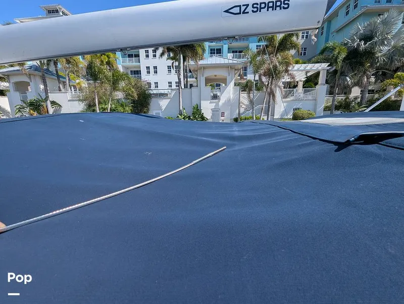 Slide: The Image of Hunter 40.5 Legend 1996 - 16273306