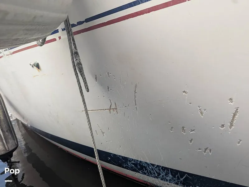 Slide: The Image of Hunter 40.5 Legend 1996 - 16335565