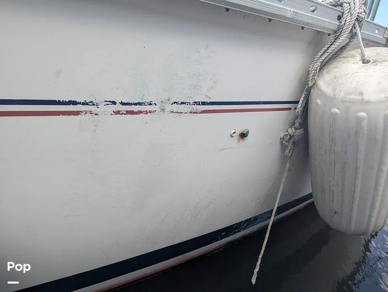 Slide: The Image of Hunter 40.5 Legend 1996 - 16335566