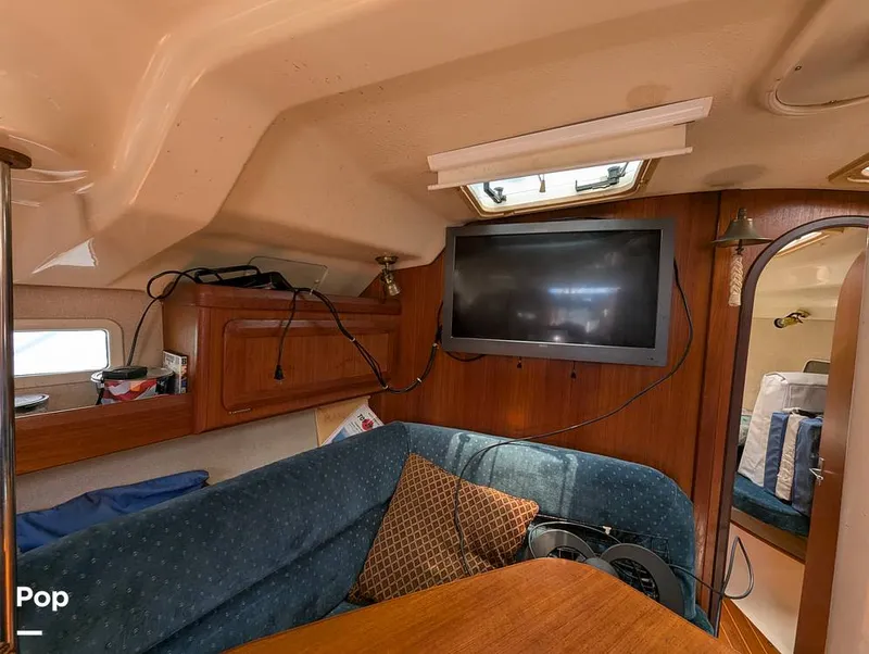 Slide: The Image of Hunter 40.5 Legend 1996 - 15556737