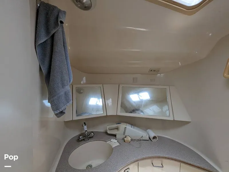 Slide: The Image of Hunter 40.5 Legend 1996 - 15556747