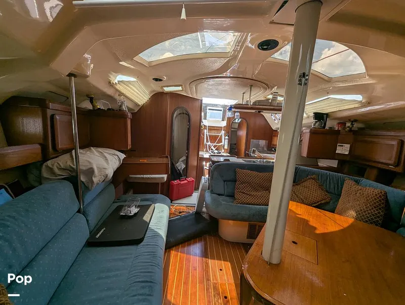 Slide: The Image of Hunter 40.5 Legend 1996 - 15556753