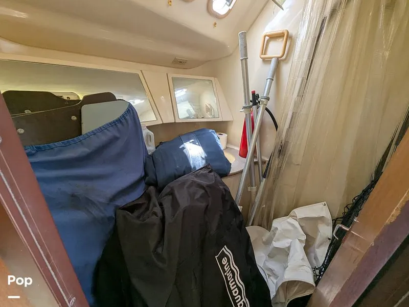 Slide: The Image of Hunter 40.5 Legend 1996 - 15556723