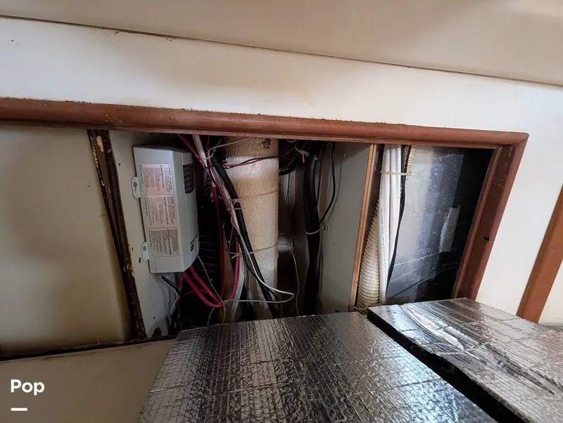 Slide: The Image of Hunter 40.5 Legend 1996 - 15556767