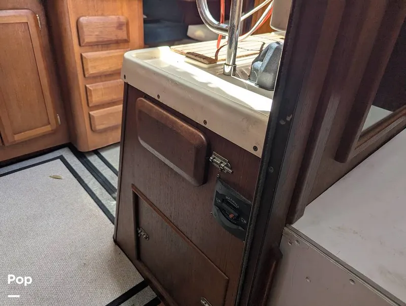 Slide: The Image of Hunter 40.5 Legend 1996 - 15556775