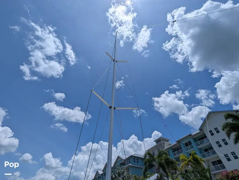 Slide: The Image of Hunter 40.5 Legend 1996 - 15556792