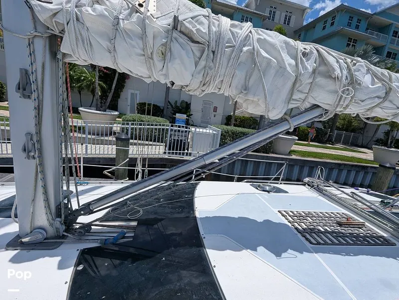 Slide: The Image of Hunter 40.5 Legend 1996 - 15556796