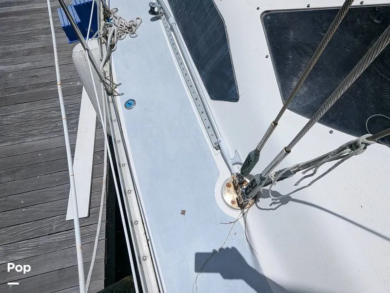 Slide: The Image of Hunter 40.5 Legend 1996 - 15556804