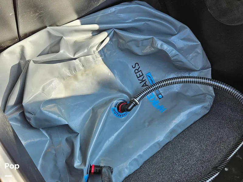 Slide: The Image of Tige 23RZX 2021 - 15534204