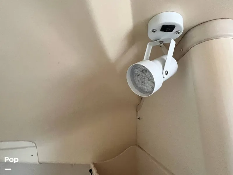 Slide: The Image of Grady-White Express 265 2002 - 15508964