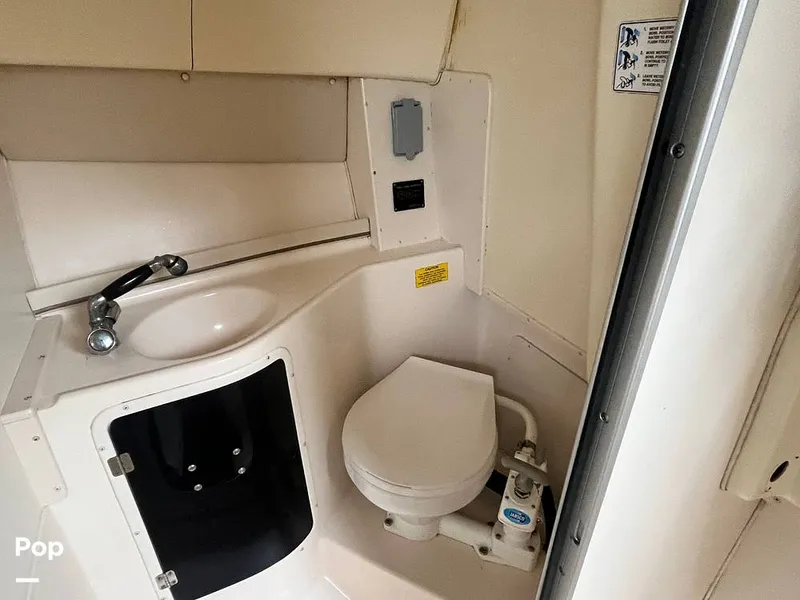 Slide: The Image of Grady-White Express 265 2002 - 15508972