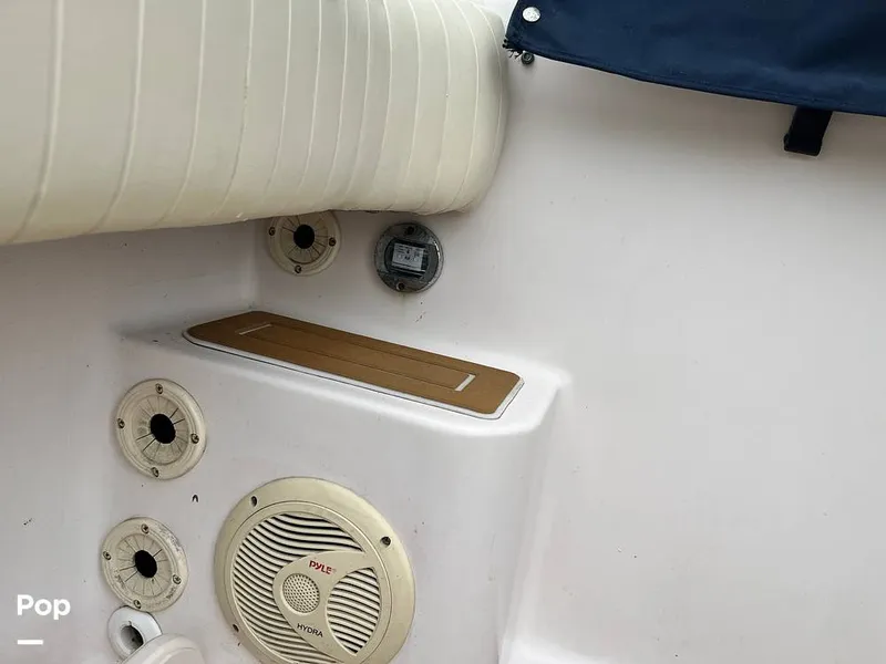 Slide: The Image of Grady-White Express 265 2002 - 15508993