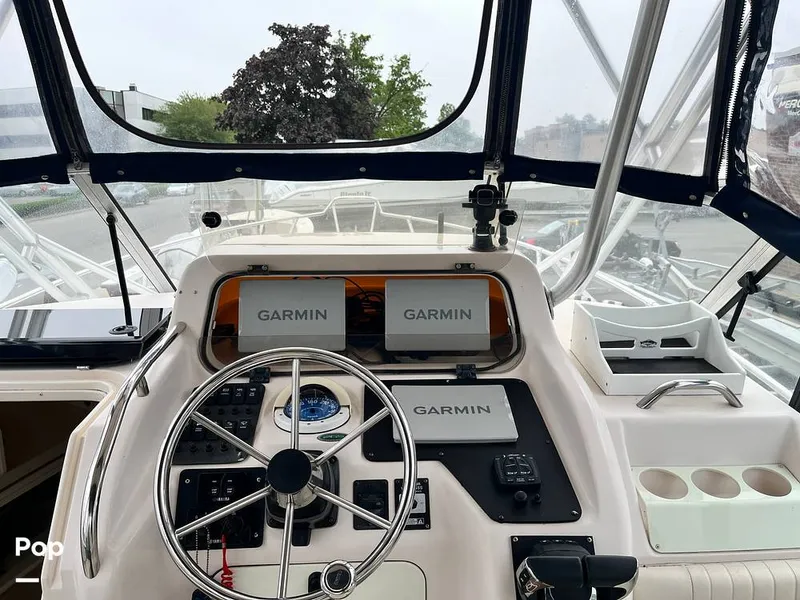 Slide: The Image of Grady-White Express 265 2002 - 15508941