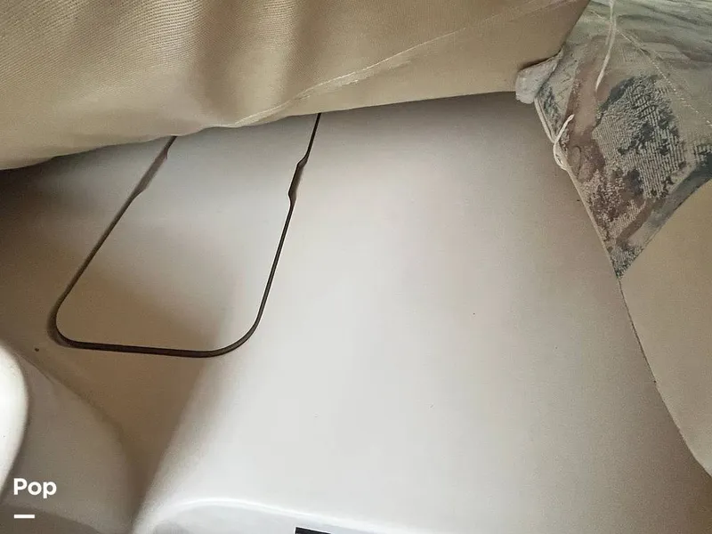 Slide: The Image of Grady-White Express 265 2002 - 15508961