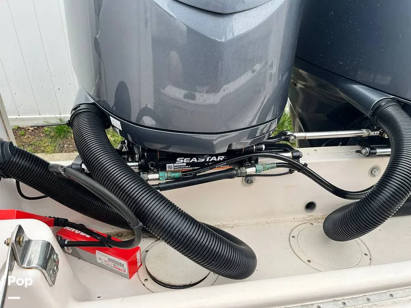 Slide: The Image of Grady-White Express 265 2002 - 15508988