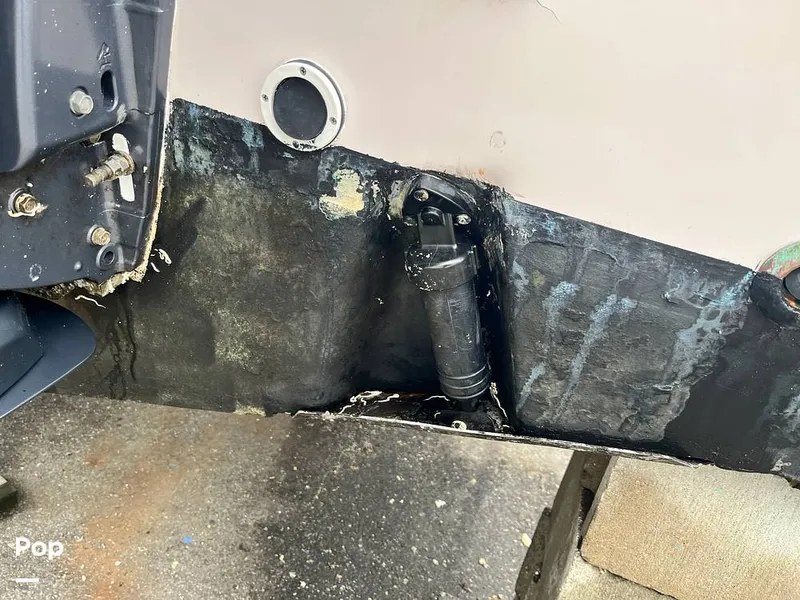 Slide: The Image of Grady-White Express 265 2002 - 15508900