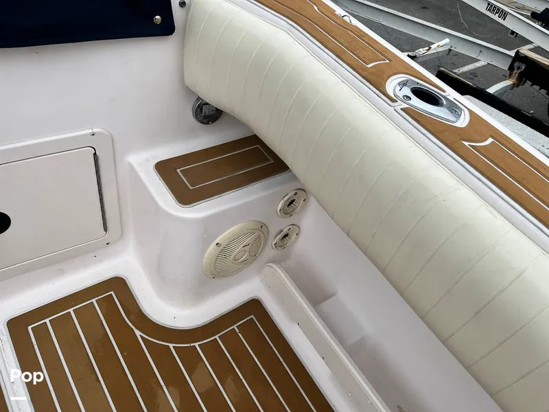 Slide: The Image of Grady-White Express 265 2002 - 15508931