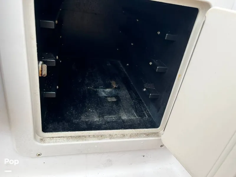 Slide: The Image of Grady-White Express 265 2002 - 15508932