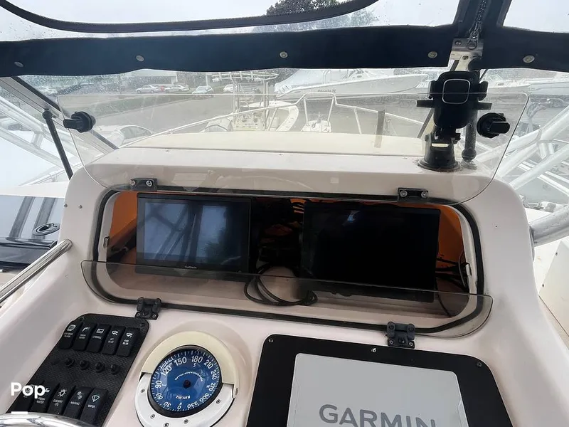 Slide: The Image of Grady-White Express 265 2002 - 15508945