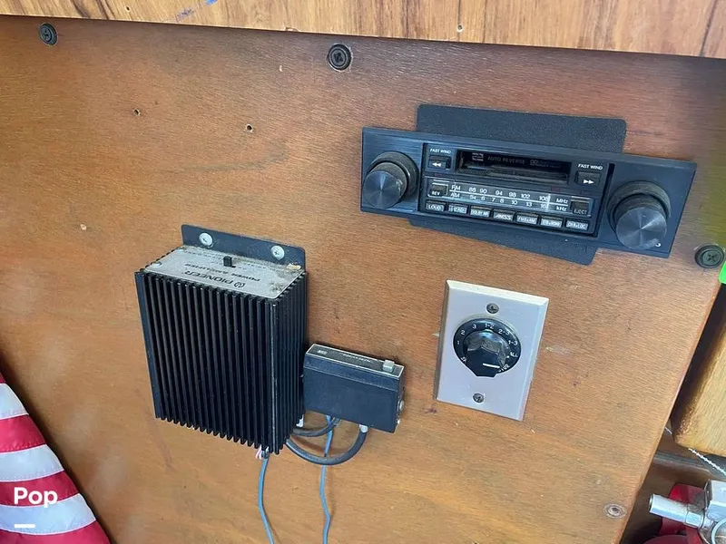 Slide: The Image of Tollycraft Tri-cabin 34 1975 - 15507361