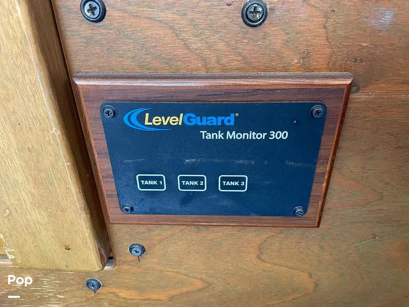 Slide: The Image of Tollycraft Tri-cabin 34 1975 - 15507368