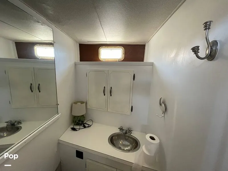 Slide: The Image of Tollycraft Tri-cabin 34 1975 - 15507377