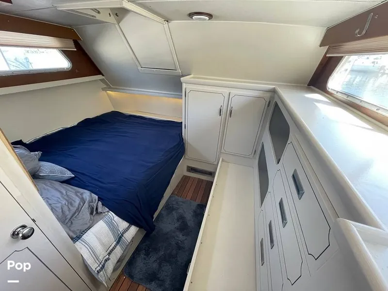 Slide: The Image of Tollycraft Tri-cabin 34 1975 - 15507350