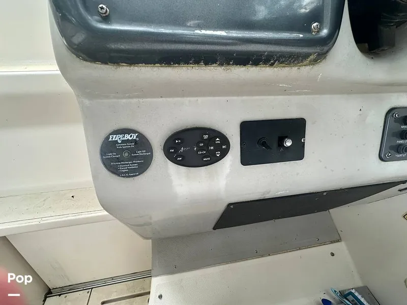 Slide: The Image of Monterey 265 2004 - 15526626