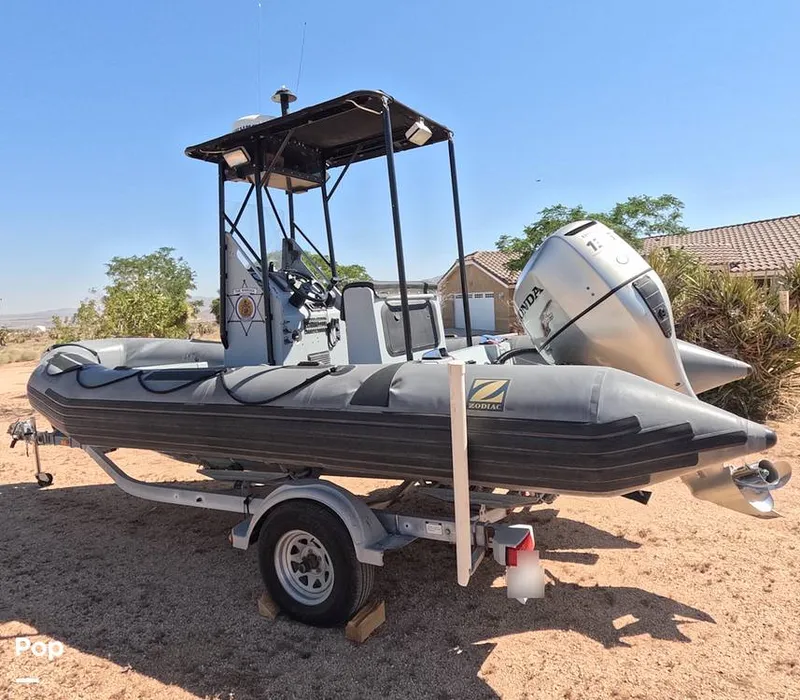 Slide: The Image of Zodiac Hurricane 590 2008 - 15540903