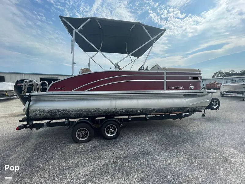 Slide: The Image of Harris Cruiser 210 2022 - 15497946